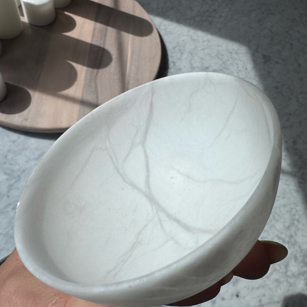 Global Views White Mini alabaster bowl